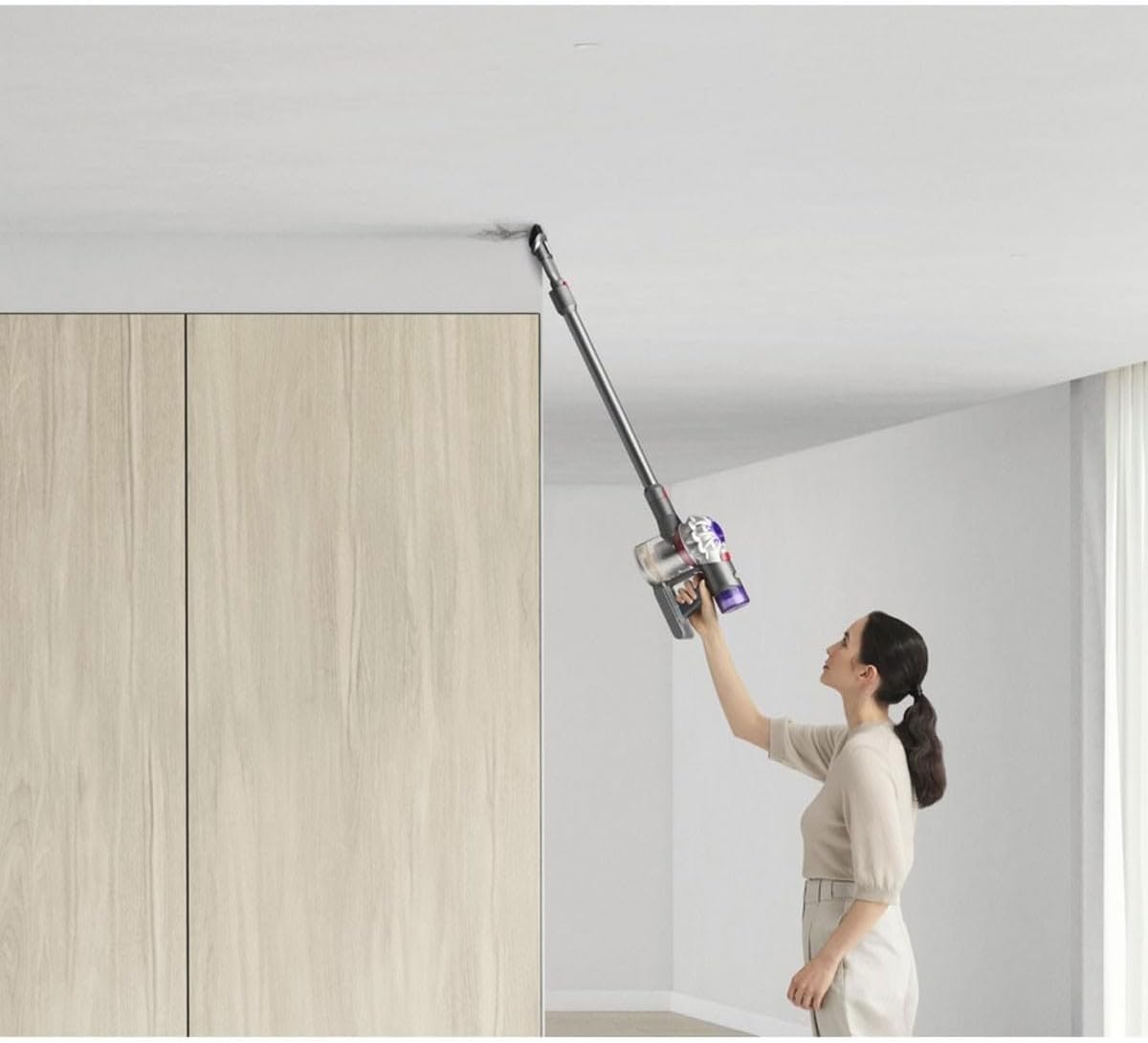Dyson V8 Origin Kabelloser Staubsauger: Leicht, Leistungsstark, Vielseitig Zuhause