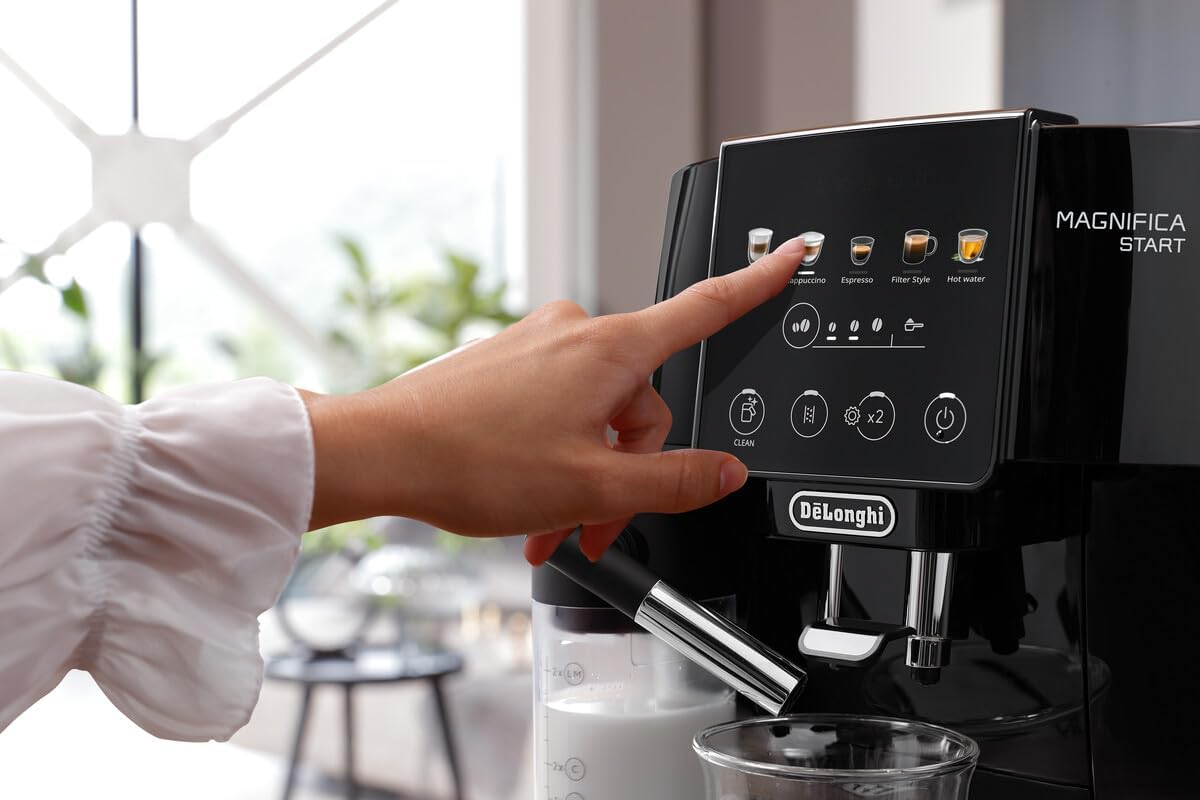 De'Longhi Magnifica Start Kaffeevollautomat, LatteCrema-Milchsystem, Espresso, Cappuccino, Soft-Touch, Schwarz