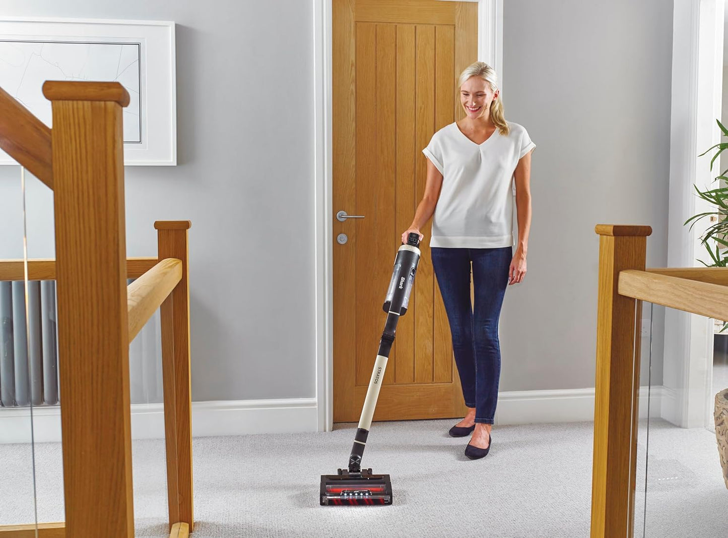 Shark Stratos Kabelloser Akku-Staubsauger PowerFins Plus CleanSense IQ Technologie